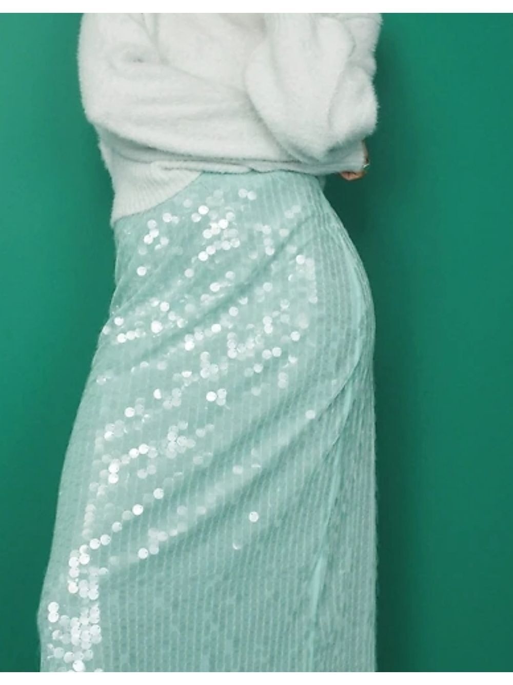 M • Old Navy • High-Waisted Sequin Midi Pencil Skirt